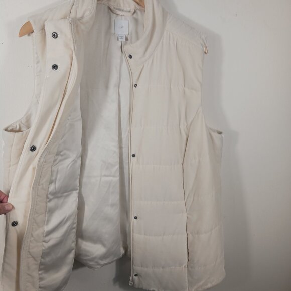 J. Jill, 2X Cream Colored Velvety Velour Puffer Vest, Zip & Snap Front, Pockets - Picture 9 of 14